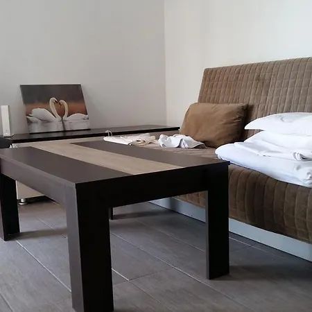 Apartament Top Holiday Apartment *