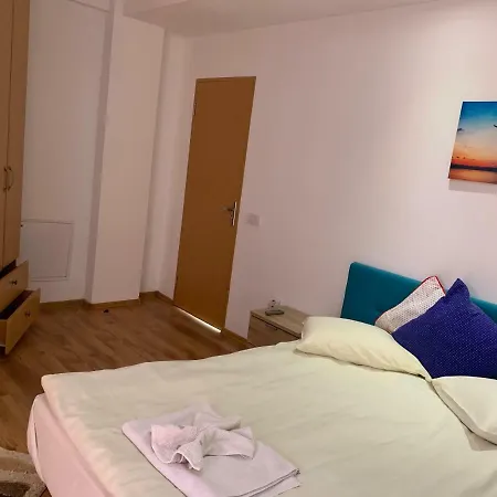Apartament Top Holiday Apartment *
